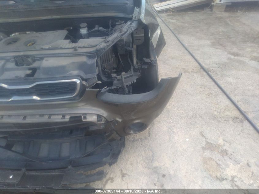 2013 KIA SOUL + - KNDJT2A67D7551100