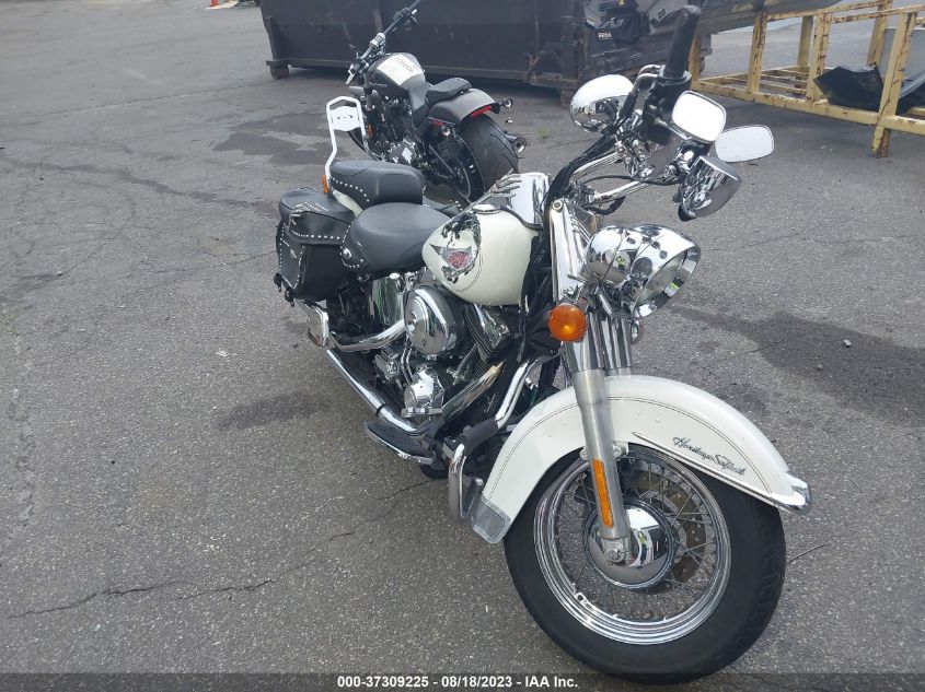 2001 HARLEY-DAVIDSON FLSTC - 1HD1BJY161Y055684
