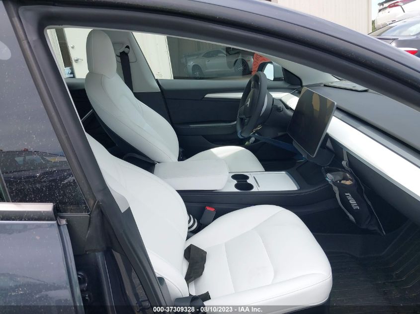2022 TESLA MODEL 3 - 5YJ3E1EB5NF200928