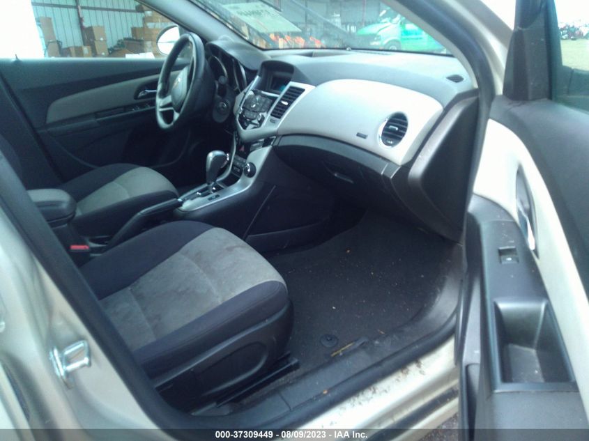 2014 CHEVROLET CRUZE LS - 1G1PA5SG8E7115469