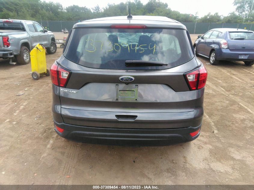 2019 FORD ESCAPE S - 1FMCU0F71KUA88375