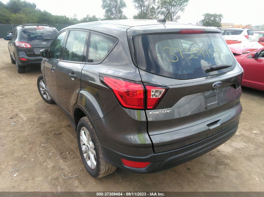 2019 FORD ESCAPE S - 1FMCU0F71KUA88375