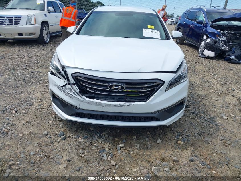 2016 HYUNDAI SONATA 2.4L SPORT - 5NPE34AF3GH336116