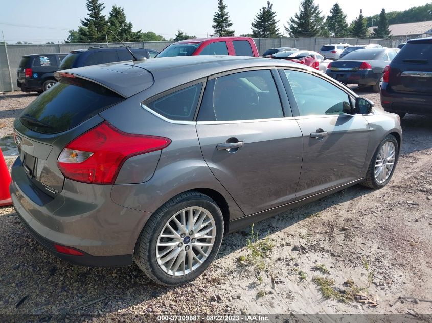 2014 FORD FOCUS TITANIUM - 1FADP3N27EL423002