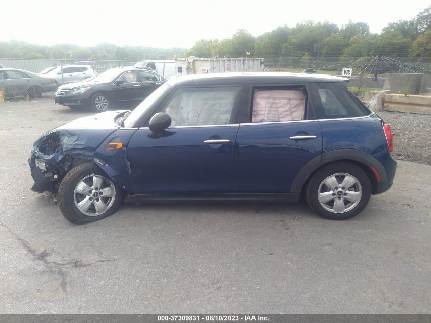 2015 MINI COOPER HARDTOP 4 DOOR - WMWXS5C51FT832884