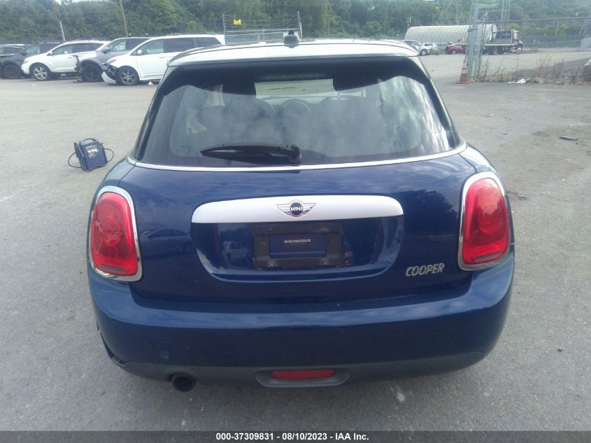 2015 MINI COOPER HARDTOP 4 DOOR - WMWXS5C51FT832884