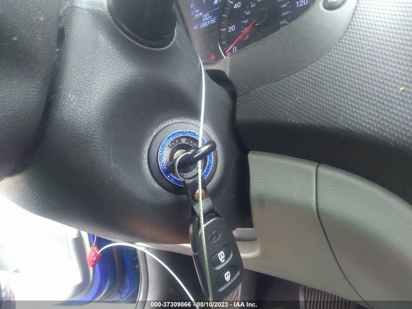 2013 HYUNDAI ACCENT GLS - KMHCT4AE5DU460898