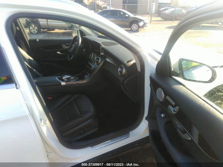 2016 MERCEDES-BENZ GLC GLC 300 - WDC0G4JB2GF006967