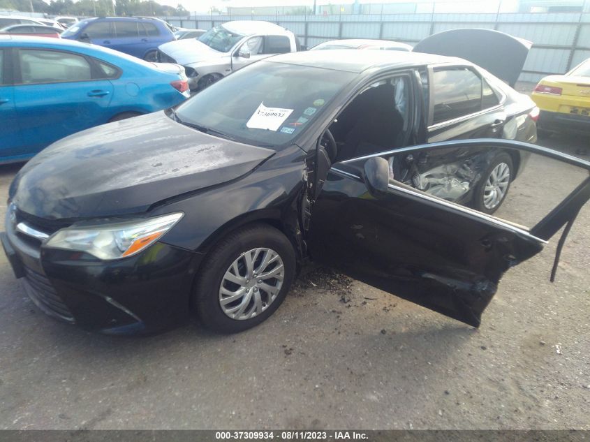 2015 TOYOTA CAMRY LE/XLE/SE/XSE - 4T4BF1FK8FR493032