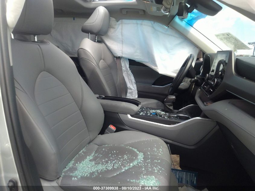 2020 TOYOTA HIGHLANDER XLE - 5TDHZRAH0LS500811
