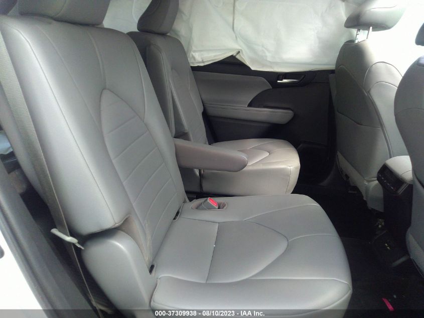2020 TOYOTA HIGHLANDER XLE - 5TDHZRAH0LS500811