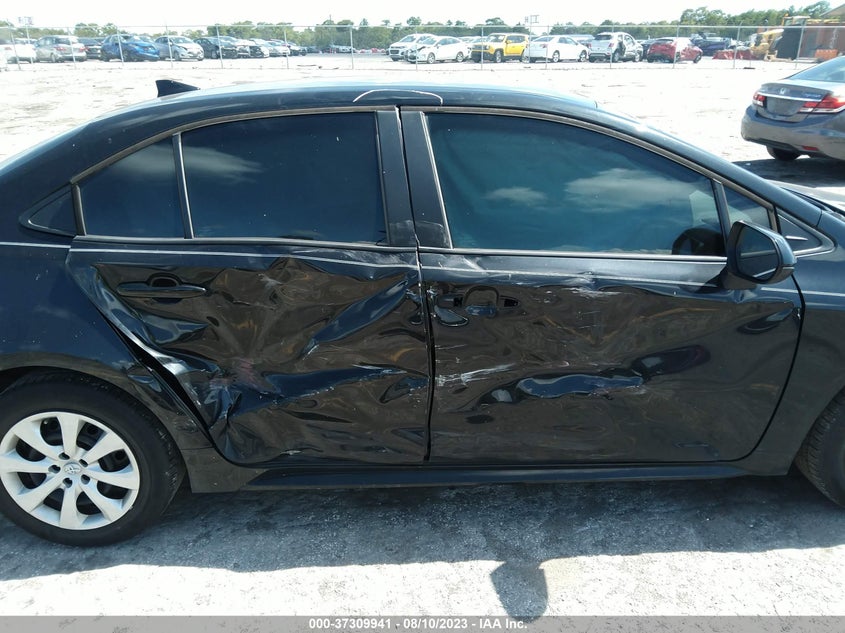 VIN 5YFEPMAE9MP237374 2021 TOYOTA COROLLA LE