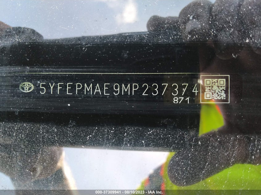 VIN 5YFEPMAE9MP237374 2021 TOYOTA COROLLA LE