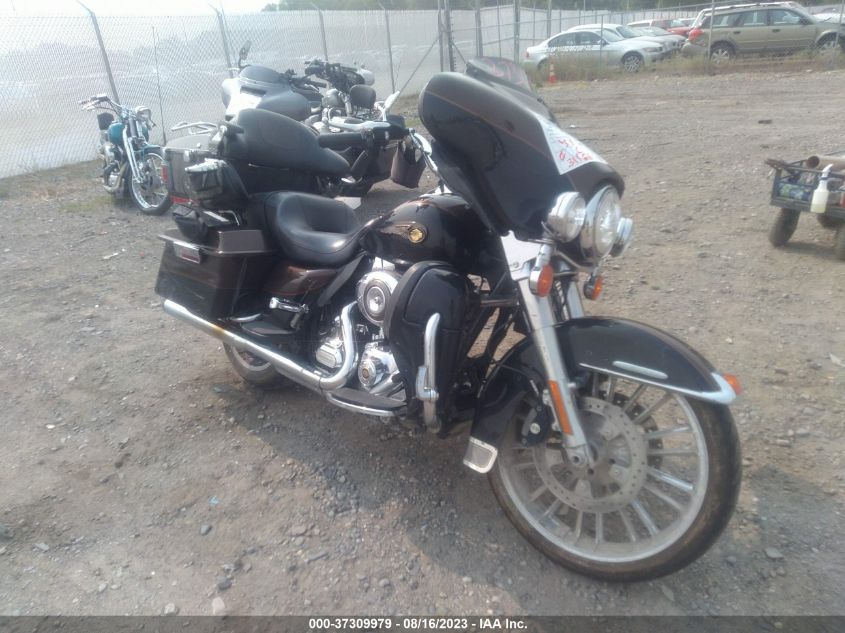 2013 HARLEY-DAVIDSON FLHTK ELECTRA GLIDE ULT LTD/ANN - 1HD1KEM22DB660489