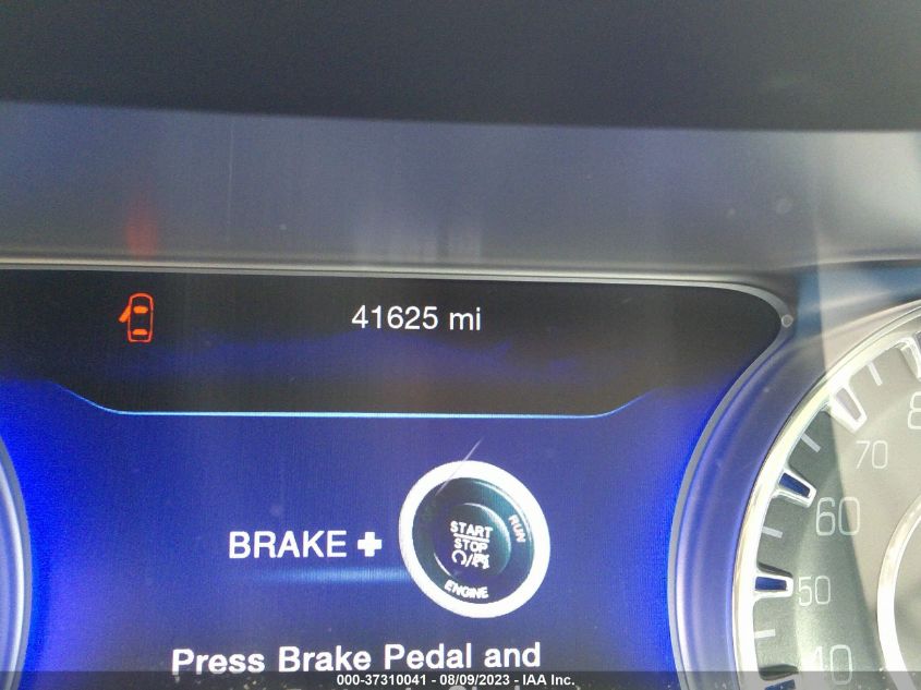 2016 CHRYSLER 200 C - 1C3CCCCB4GN181401