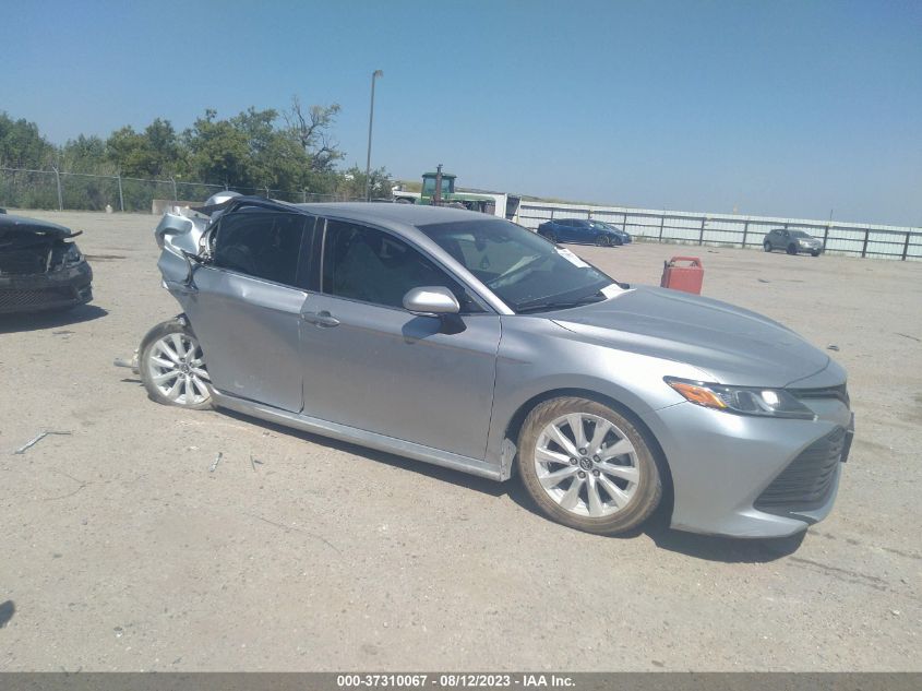 2018 TOYOTA CAMRY LE/SE/XLE/L - 4T1B11HK6JU665931