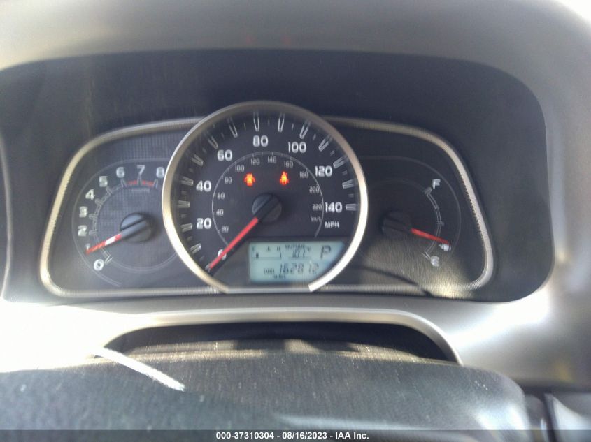 2015 TOYOTA RAV4 LE - JTMZFREV4FD049749