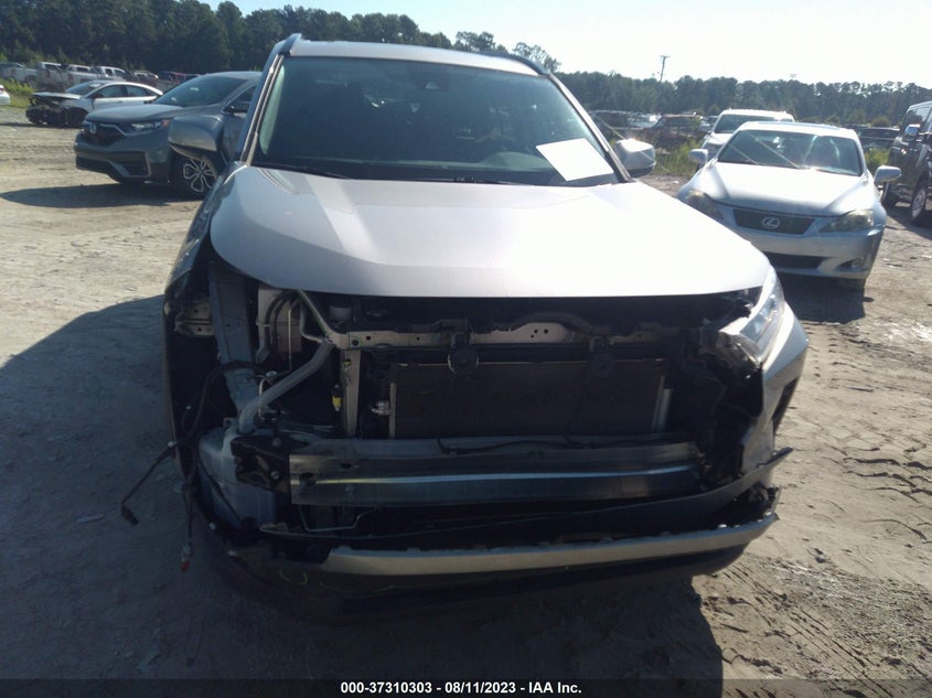 VIN 2T3W1RFV7KW051556 2019 TOYOTA RAV4 XLE