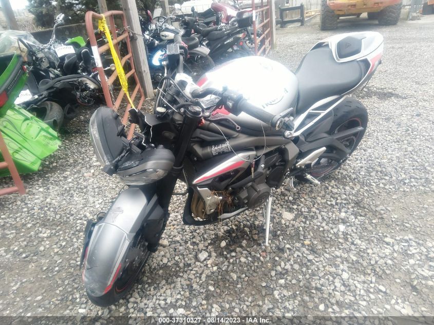 2022 TRIUMPH MOTORCYCLE STREET TRIPLE R SMTA534D9NTAW0793