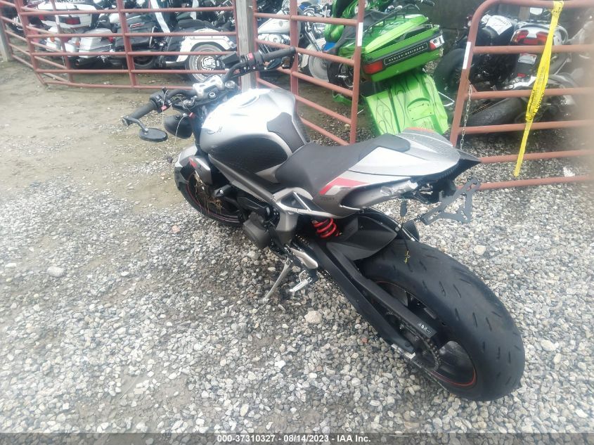 2022 TRIUMPH MOTORCYCLE STREET TRIPLE R SMTA534D9NTAW0793