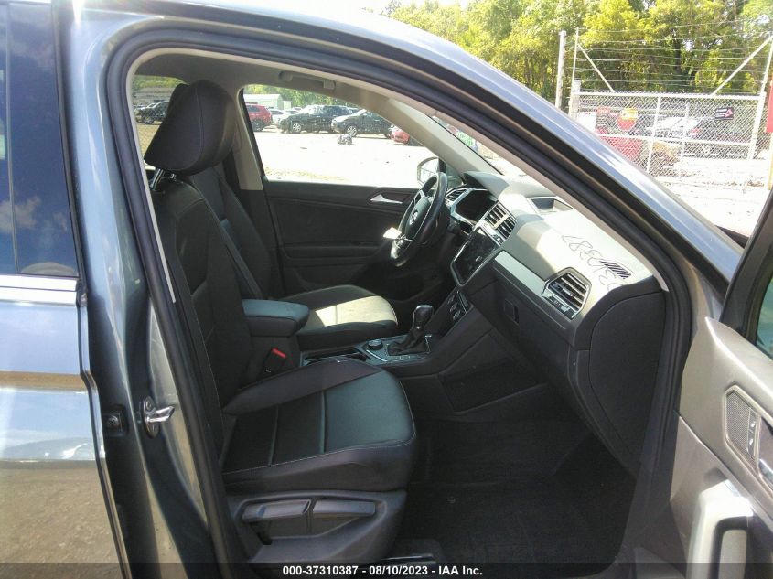 2019 VOLKSWAGEN TIGUAN SE/SEL/SEL R-LINE - 3VV2B7AX8KM063730