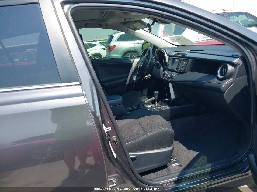2016 TOYOTA RAV4 XLE - JTMWFREV5GJ067411