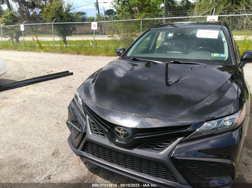 2021 TOYOTA CAMRY SE - 4T1G11AK2MU558766