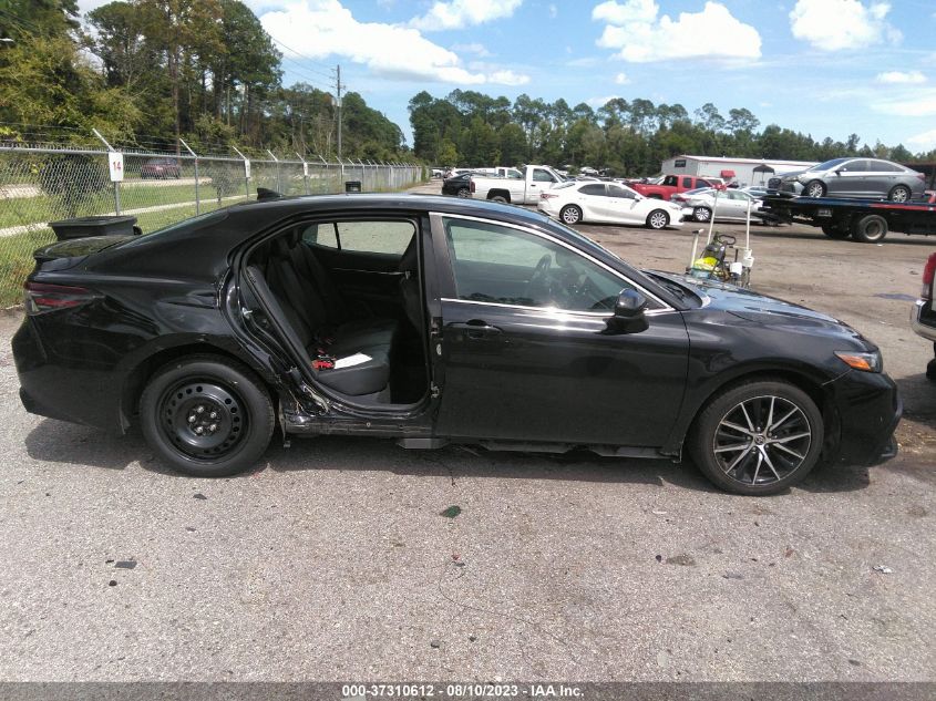 2021 TOYOTA CAMRY SE - 4T1G11AK2MU558766
