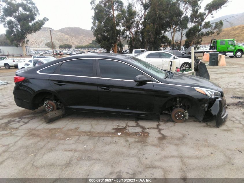 2016 HYUNDAI SONATA 2.4L SE - 5NPE24AF2GH359471