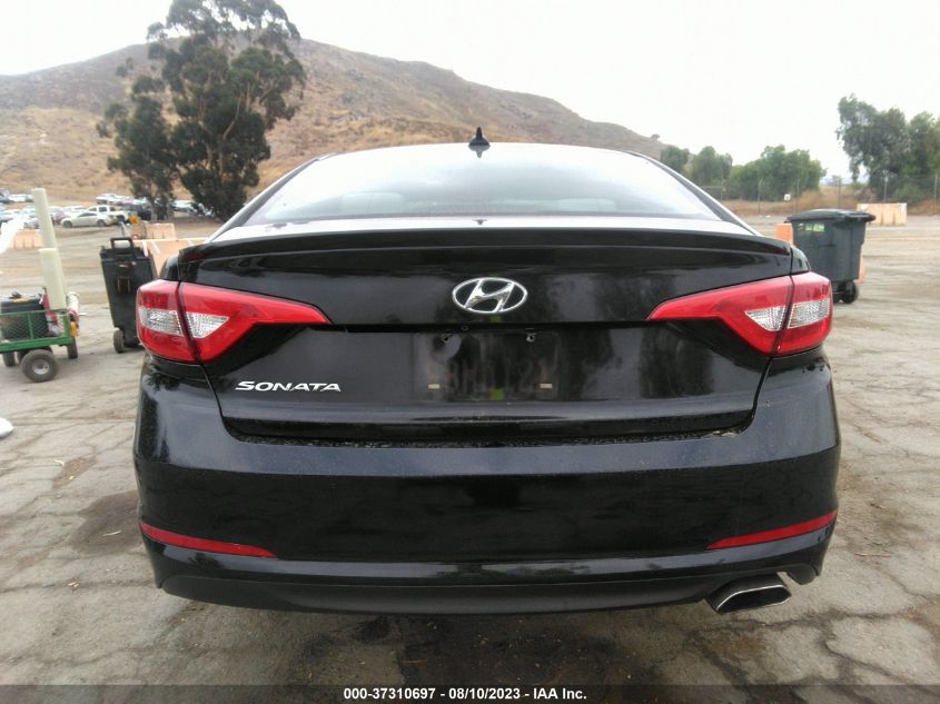 2016 HYUNDAI SONATA 2.4L SE - 5NPE24AF2GH359471