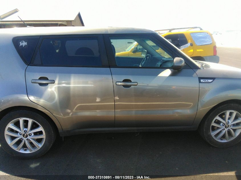 2017 KIA SOUL + - KNDJP3A51H7449167