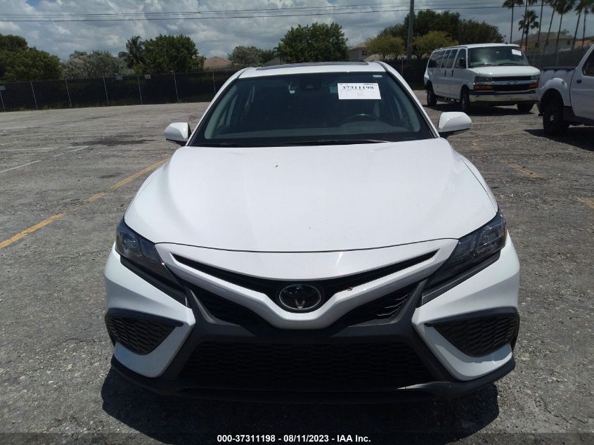 2022 TOYOTA CAMRY SE - 4T1T11AKXNU036841
