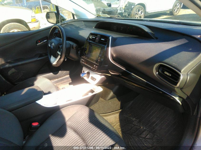 2016 TOYOTA PRIUS FOUR - JTDKARFU9G3500199