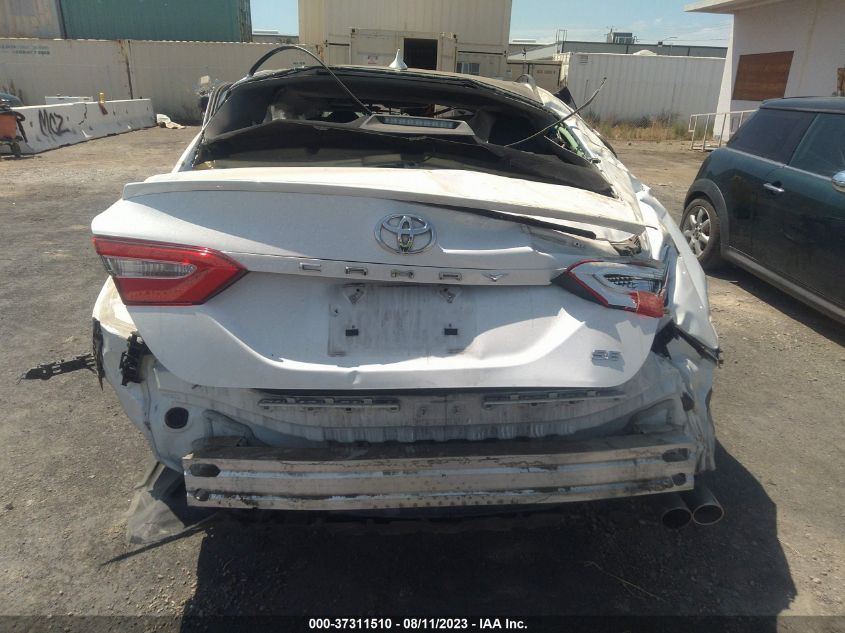 2020 TOYOTA CAMRY SE - 4T1G11AKXLU979200