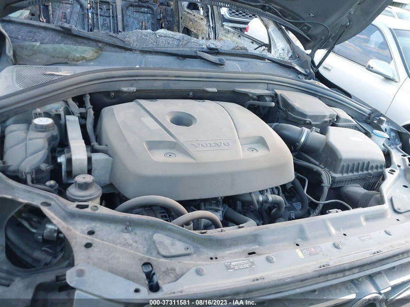 VIN YV440MDU0H2000762 2017 VOLVO XC60 T5 INSCRIPTION