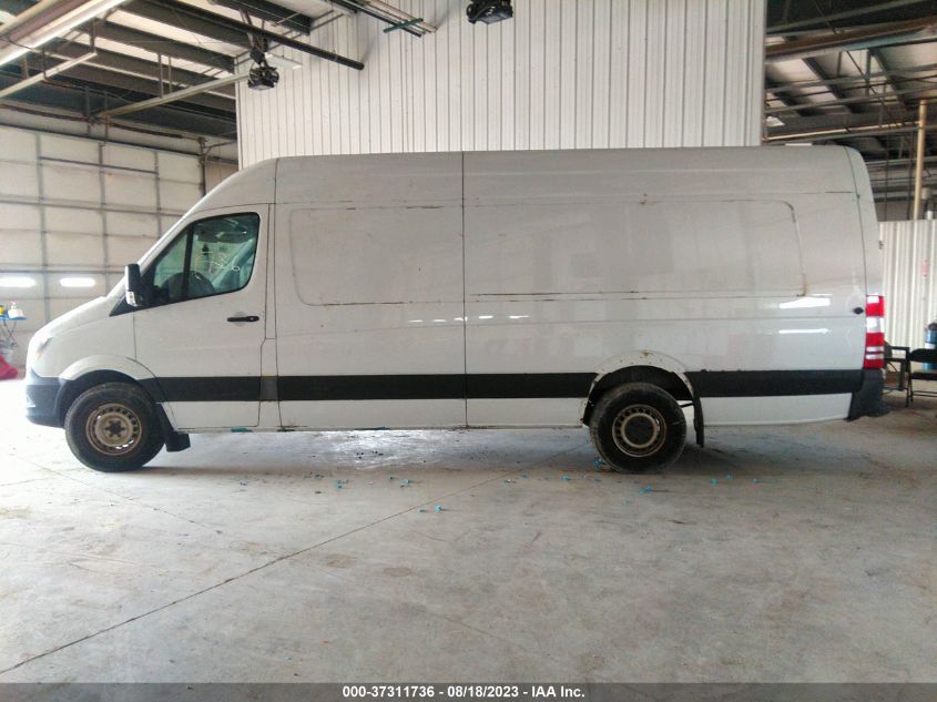 2015 MERCEDES-BENZ SPRINTER CARGO VANS WD3PE8DC9F5981213