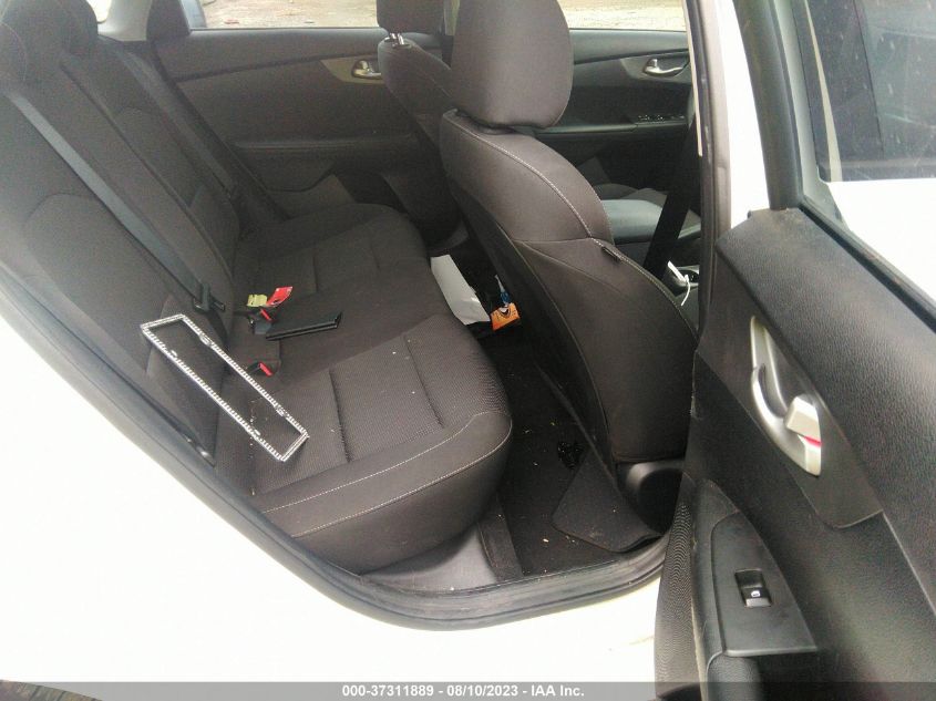 2019 KIA FORTE LXS - 3KPF24AD4KE092009