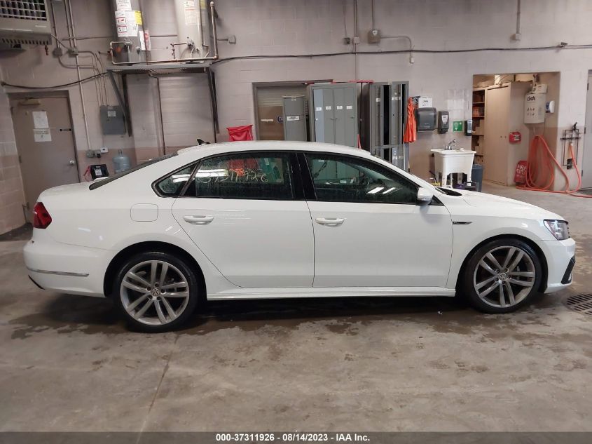 2018 VOLKSWAGEN PASSAT S/R-LINE - 1VWAA7A32JC015499