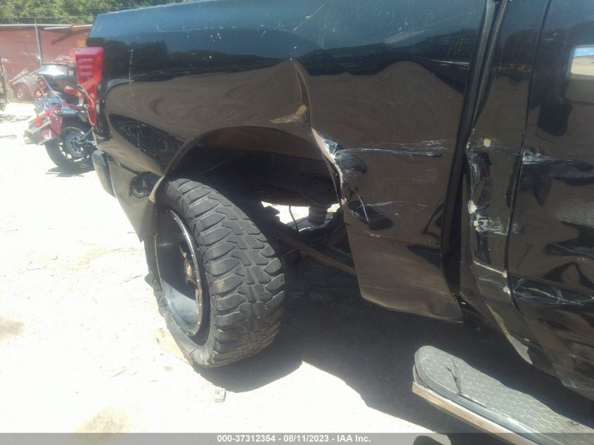 2018 NISSAN TITAN SV - 1N6AA1E64JN537444