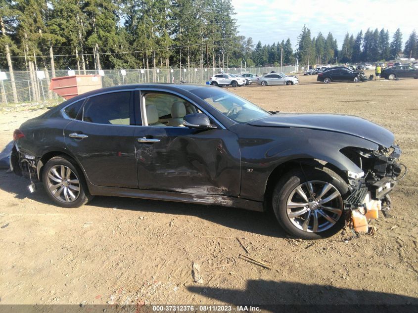 2015 INFINITI Q70 JN1BY1AR6FM560839