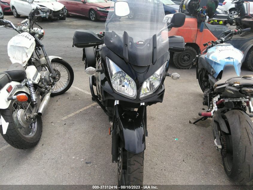 2011 SUZUKI DL650 A - JS1VP54B5B2100946