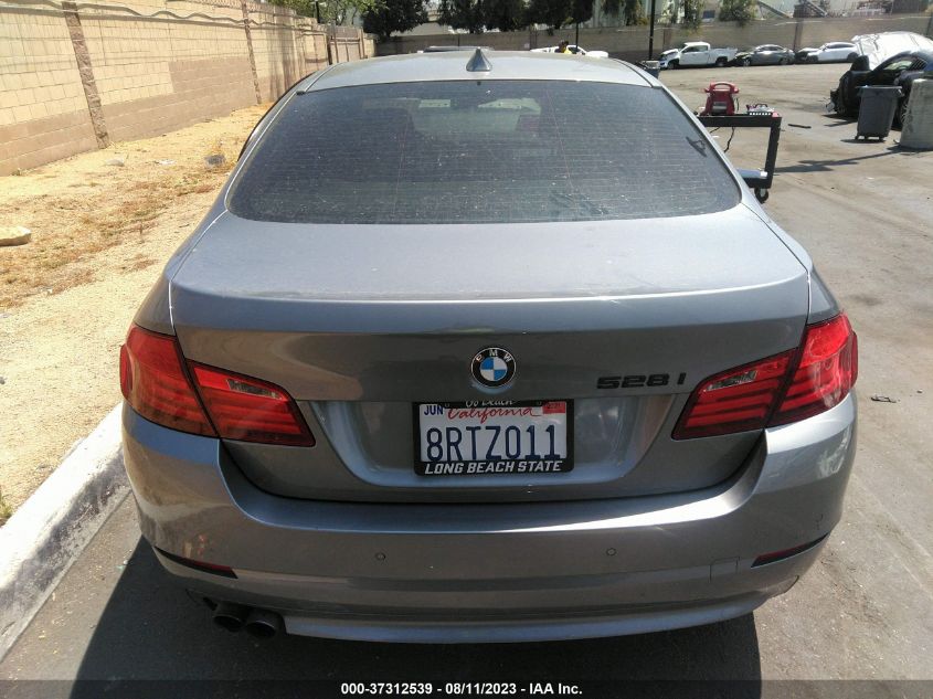 2013 BMW 5 SERIES 528I - WBAXG5C53DD230139