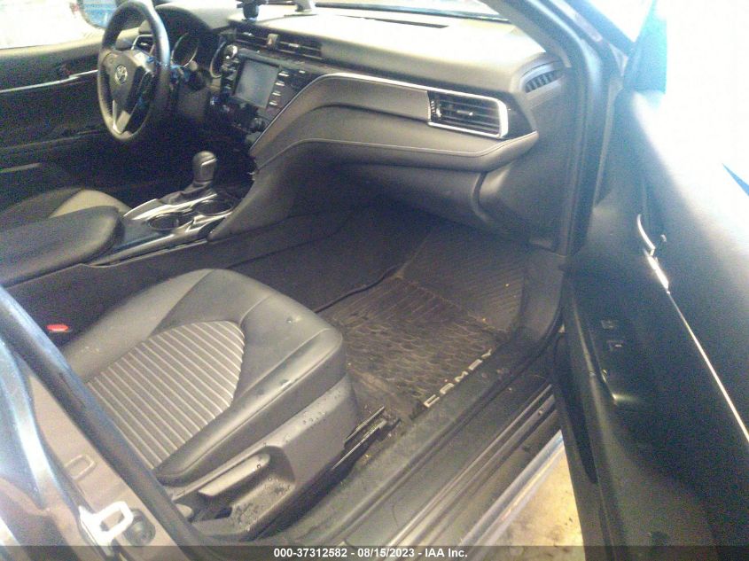 2018 TOYOTA CAMRY L/LE/XLE/SE/XSE - 4T1B11HK7JU556457