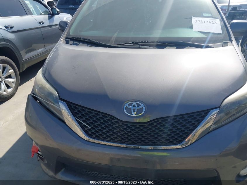 2017 TOYOTA SIENNA L 00000000000776965