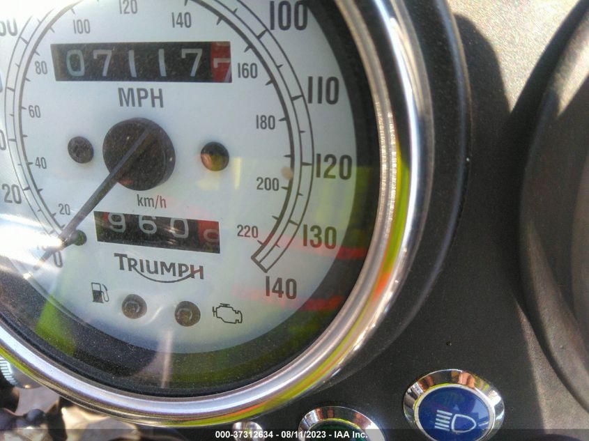2010 TRIUMPH MOTORCYCLE THRUXTON 900 SMT920K18AT420470