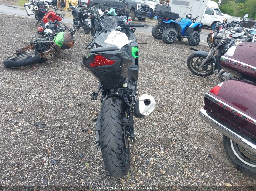VIN JKAEXKH15PDAP5304 2023 KAWASAKI EX400