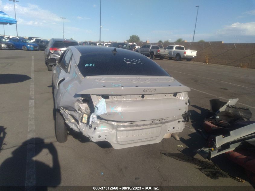 2022 KIA K5 GT-LINE - 5XXG64J22NG124183