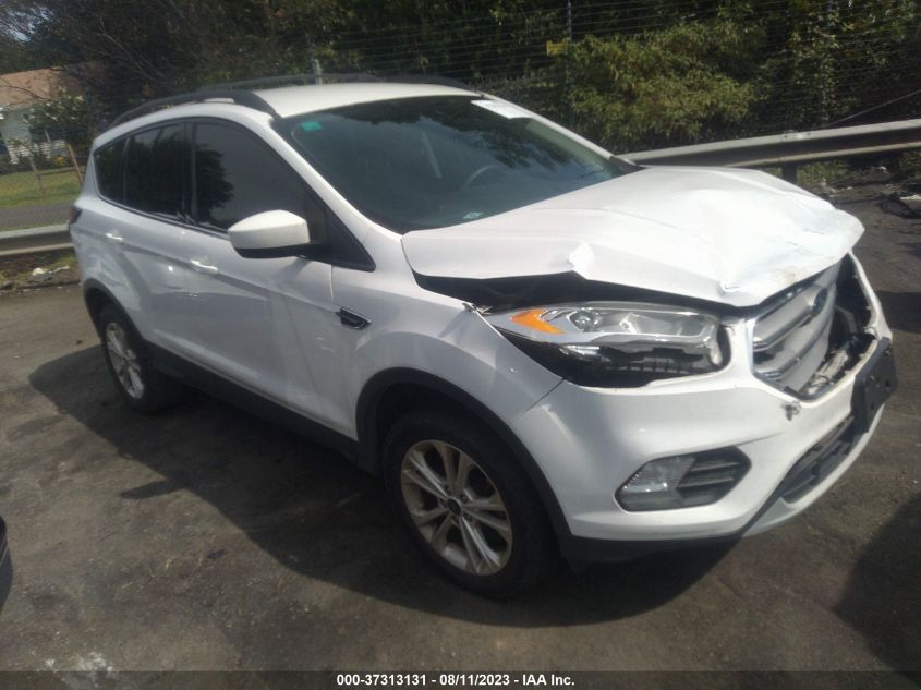 2017 FORD ESCAPE SE - 1FMCU9G90HUE11778