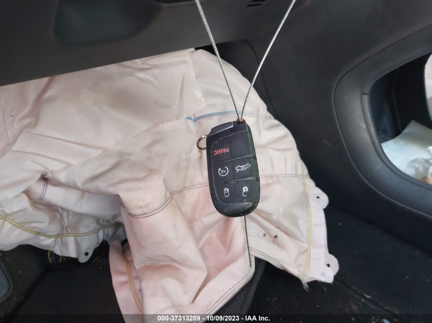 2015 CHRYSLER 200 C - 1C3CCCCB1FN673303