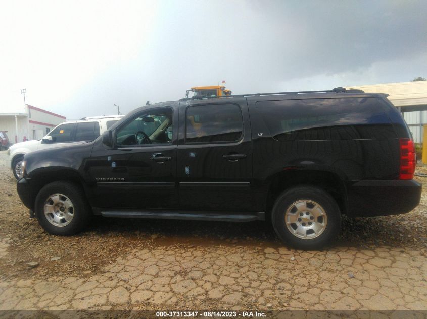 2013 CHEVROLET SUBURBAN LT - 1GNSKJE73DR104375